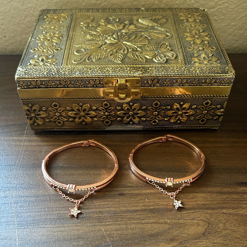 FREE Rose Gold Star Charm Bracelets